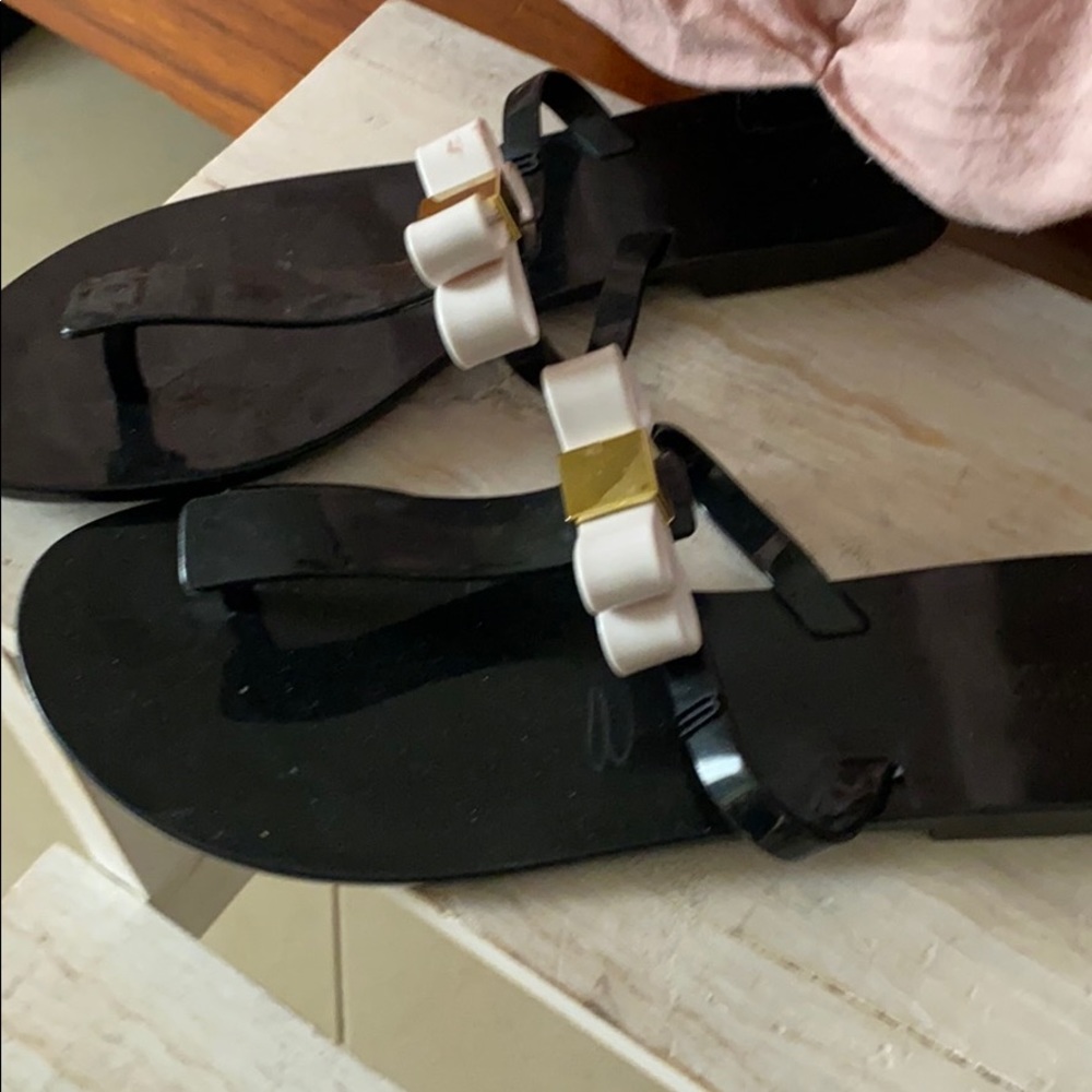 Melissa t-strap Sandals